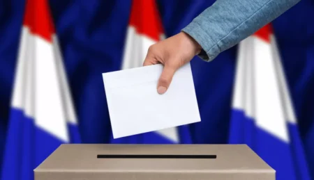 Выборы в Нидерландах: лидирует PVV